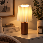 Lampe de Table LED Plissée en Bois – Design Rétro & Lumière d’Ambiance